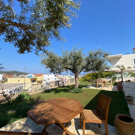 Sea View Summer Guest house 3*